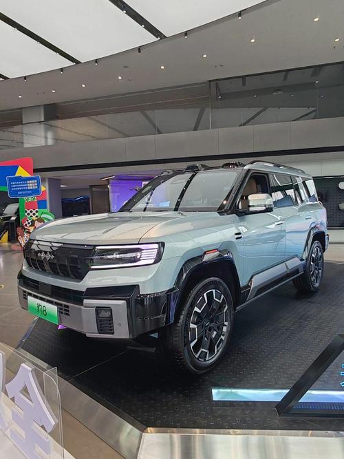 深圳南山区特万欧企业管理咨询比亚迪方程豹硬派越野的爆款，英菲尼迪35周年与你共成长